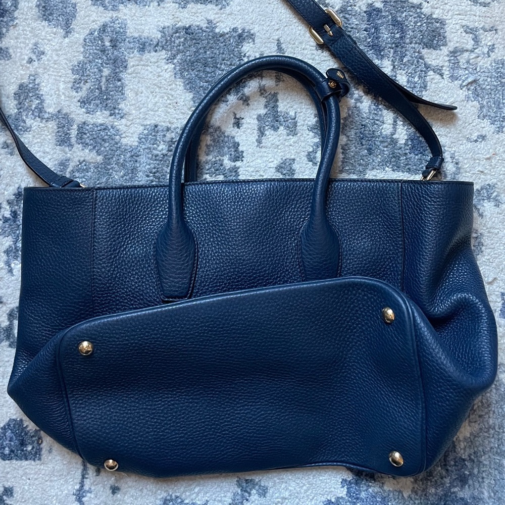 PRADA Leather Bag - Picture 2 of 4